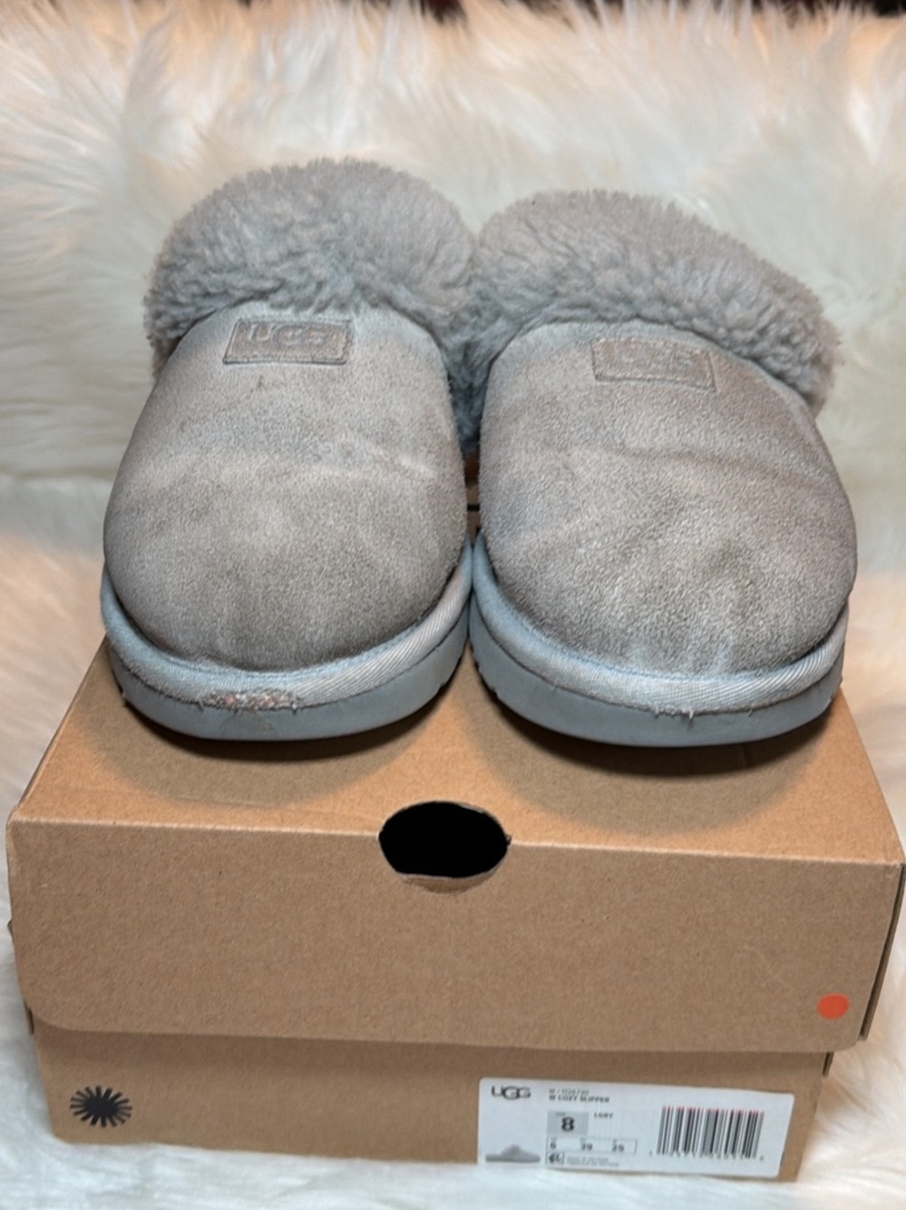 UGG Light Gray Sheepskin Slip-On Clog sz 8